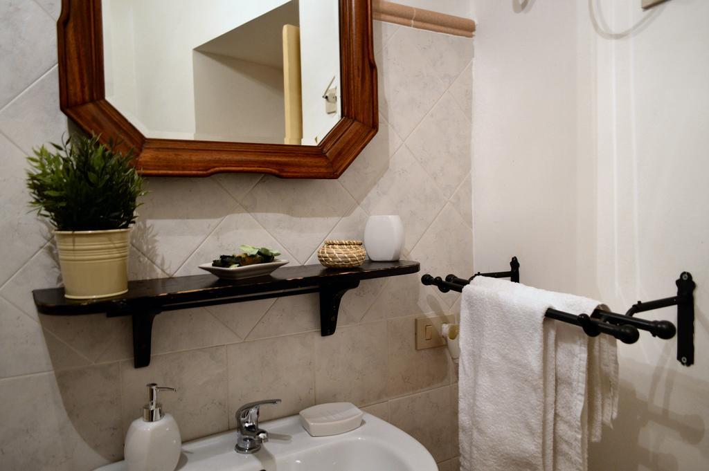 Bed and Breakfast Real Teatro Umberto I Palermo Exterior foto
