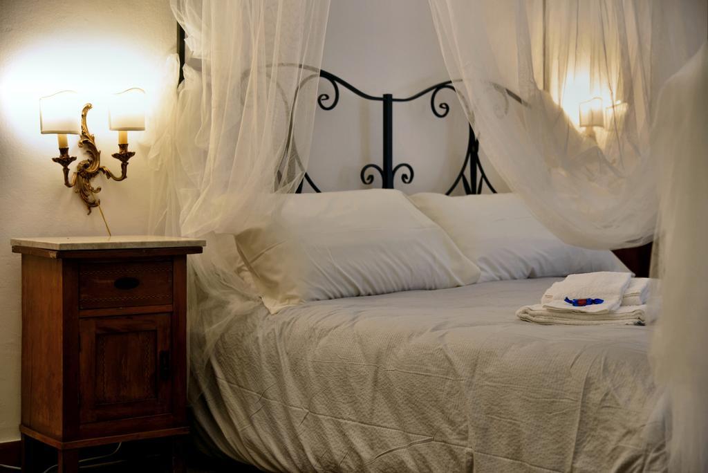Bed and Breakfast Real Teatro Umberto I Palermo Exterior foto